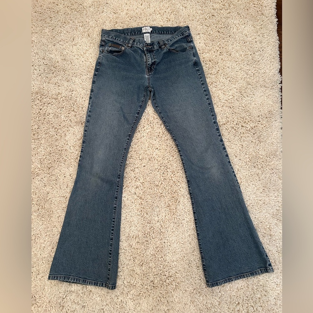 Vintage women’s junior Calvin Klein Jeans in size 9.